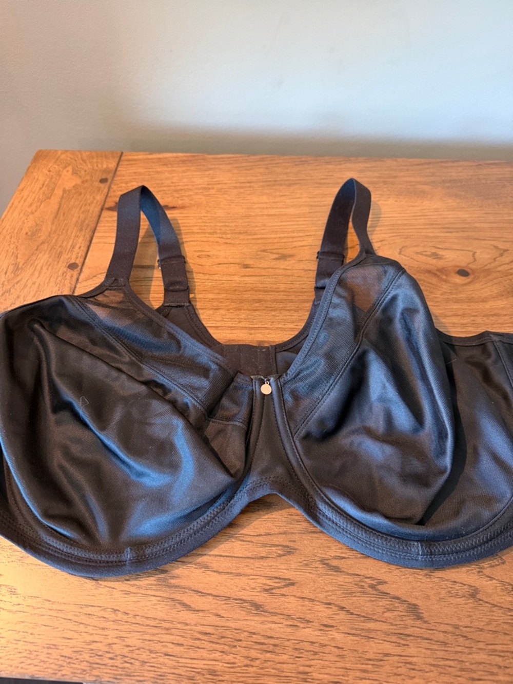 Elomi Black Underwire Full Coverage T-Shirt Bra size 42G